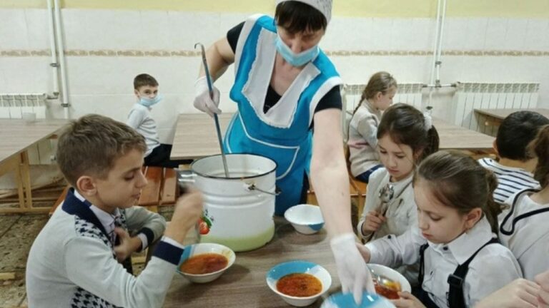 У Миколаєві батьки поскаржилися на харчування у школі №50