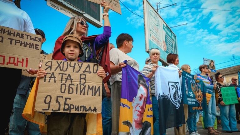 У Миколаєві відбулася акція на підтримку військовополонених і зниклих безвісти