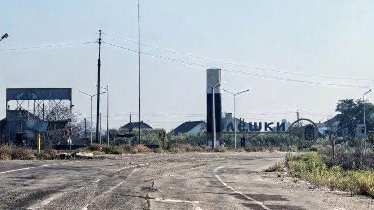 В окупованих Олешках досі залишаються цивільні: волонтерка назвала причину