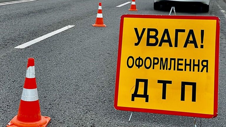 У Березівці поліцейський на авто збив жінку: вона померла в лікарні