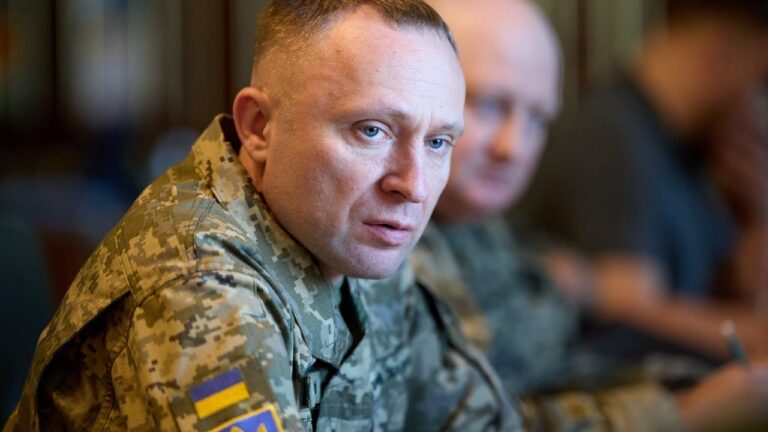 У Генштабі планують кадрові зміни: частину офіцерів можуть направити у війська