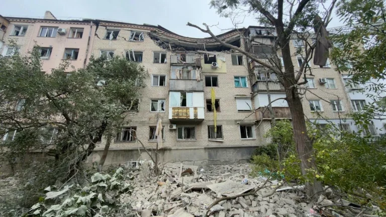 У Херсоні внаслідок ворожої атаки КАБ постраждали 27 мешканців – Шанько
