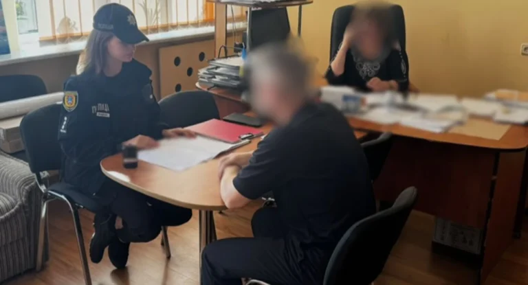 В Ізмаїлі працівник закладу профосвіти вдарив студента: його звільнили