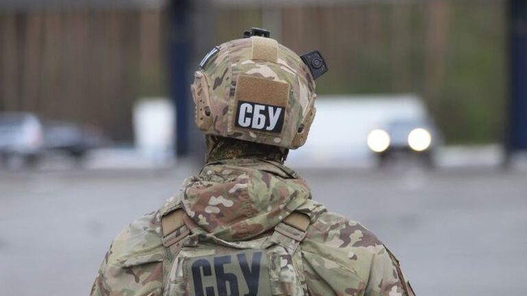 На Херсонщині жінку підозрюють у передачі росіянам даних про Сили оборони