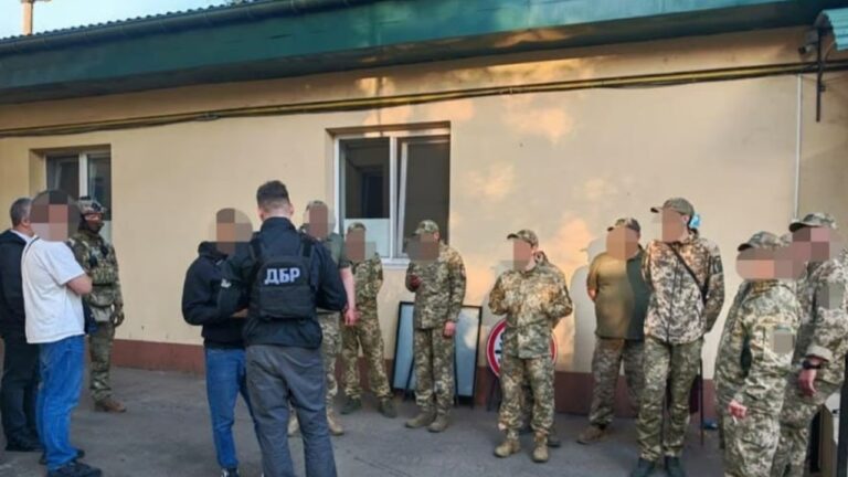 В Одесі дев’ятьох учасників груп оповіщення ТЦК визнали винними у катуванні чоловіків
