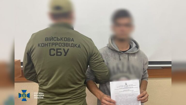 Матрос-дезертир із Миколаївщини “засвітив” позиції ВМС ЗСУ в TikTok